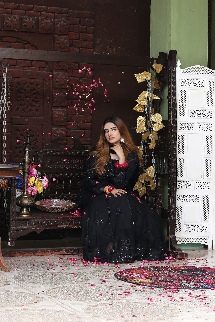 Maksi Frock with Stone Work 3-Piece Set in Black